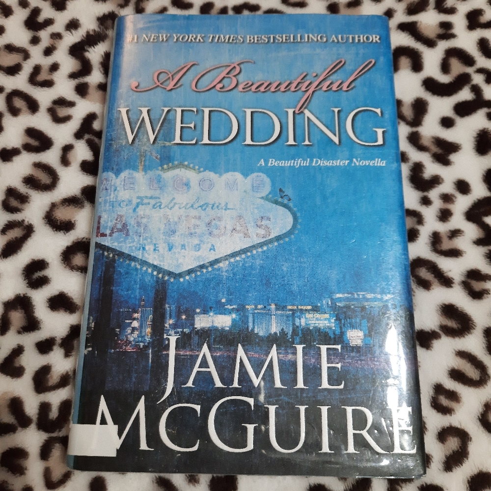 A Beautiful Wedding Book
